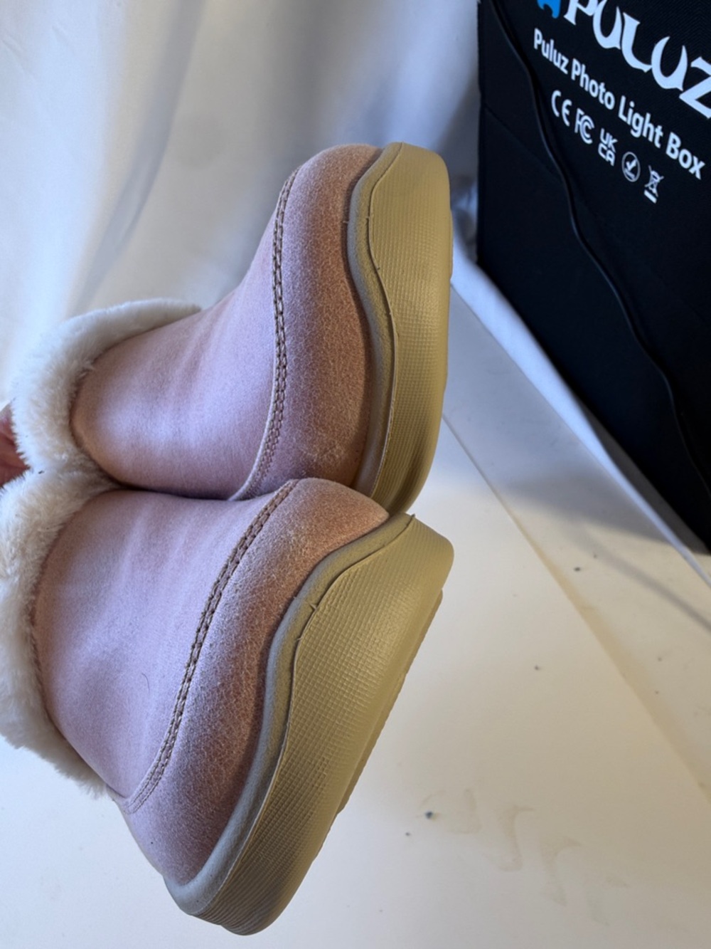 Skechers comfortable cozy slipper shoe in pink with white fur size 10 - Picture 10 of 16